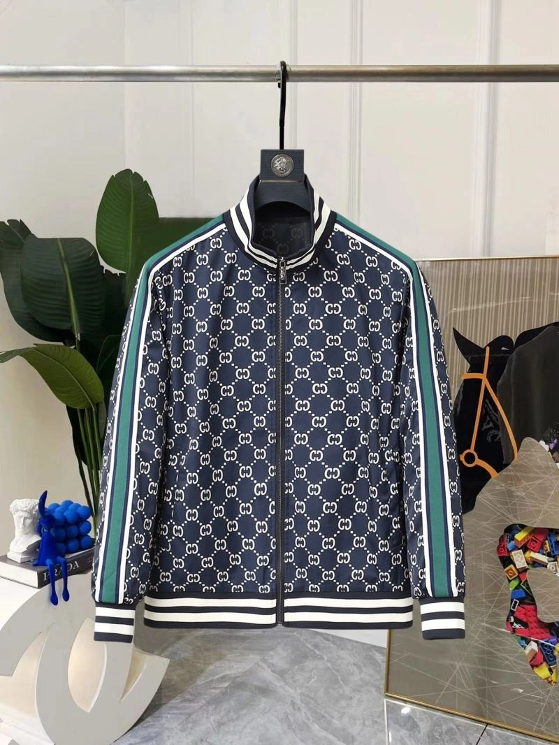 Gucci Outwear Soft 127639