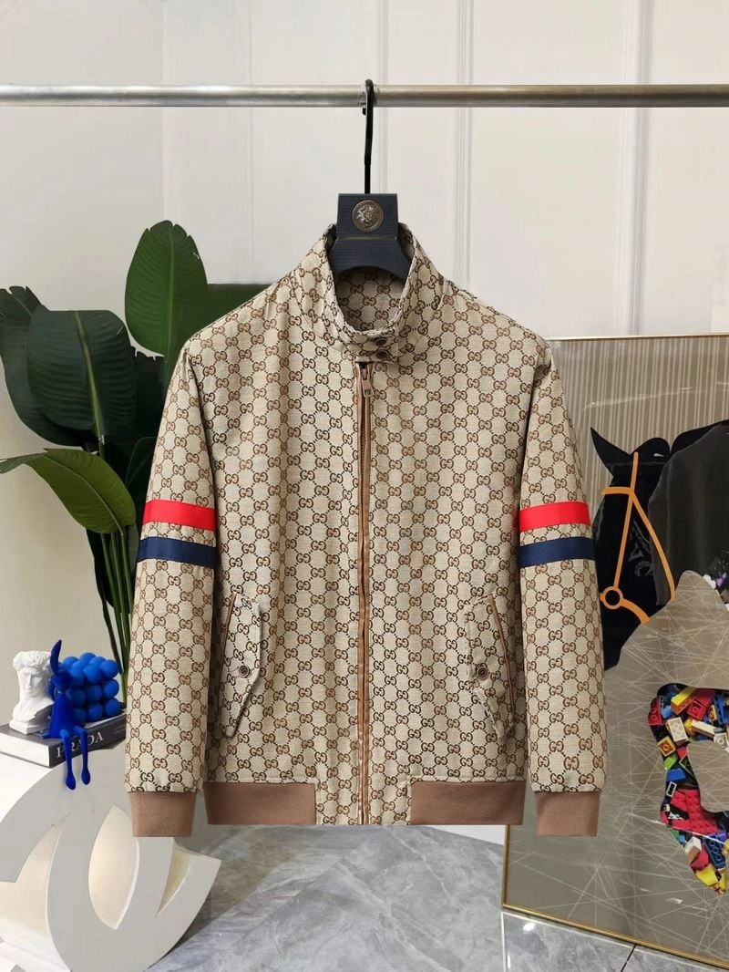 Gucci Outwear ComfortFit 127658