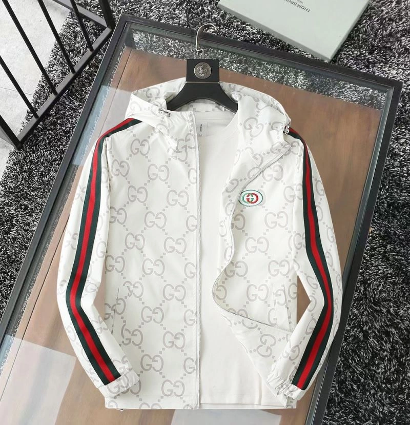Gucci Outwear Timeless 127633
