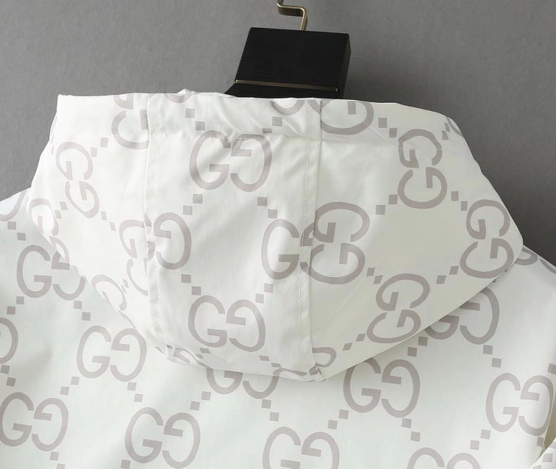 Gucci Outwear Timeless 127633