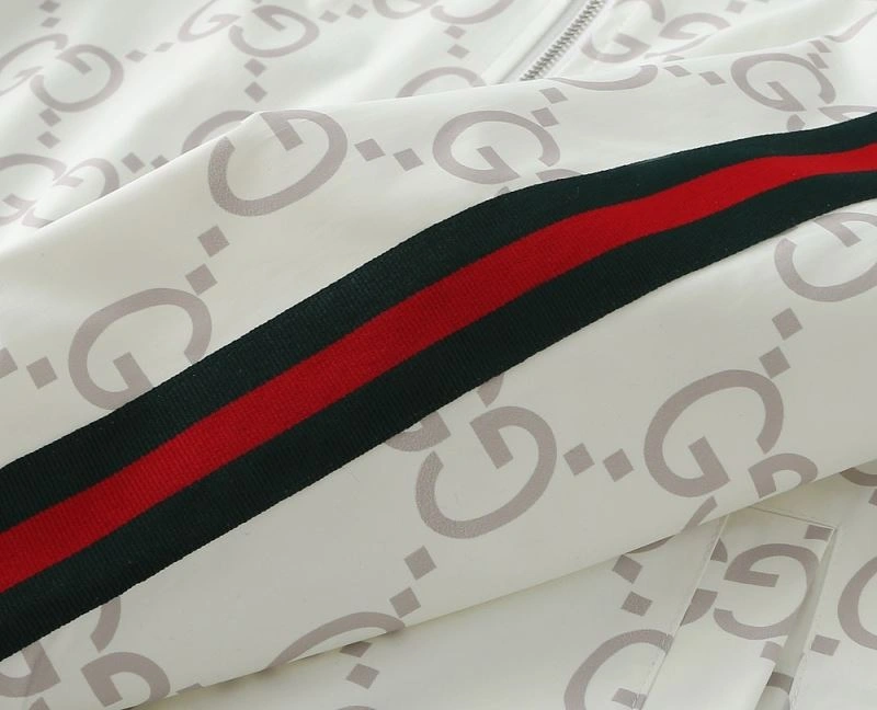 Gucci Outwear Timeless 127633