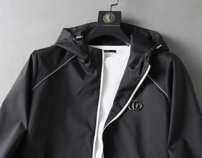 Gucci Outwear Effortless 127641