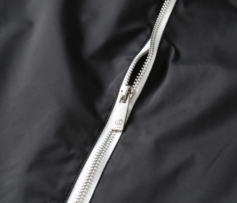Gucci Outwear Effortless 127641