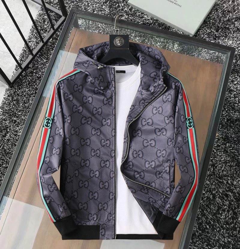 Gucci Outwear Timeless 127649