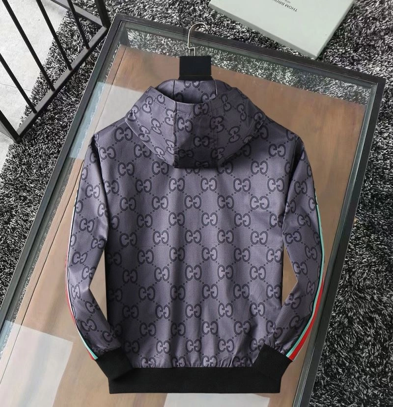 Gucci Outwear Timeless 127649