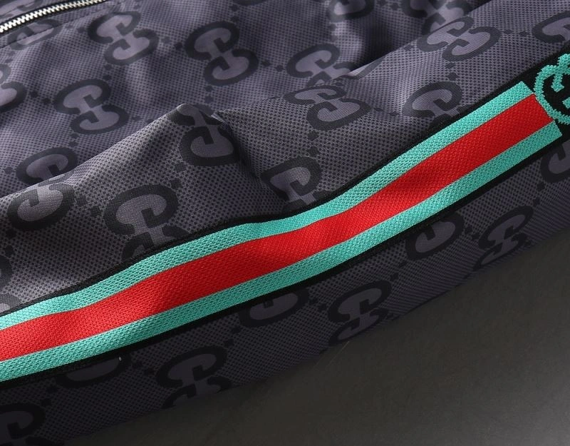 Gucci Outwear Timeless 127649