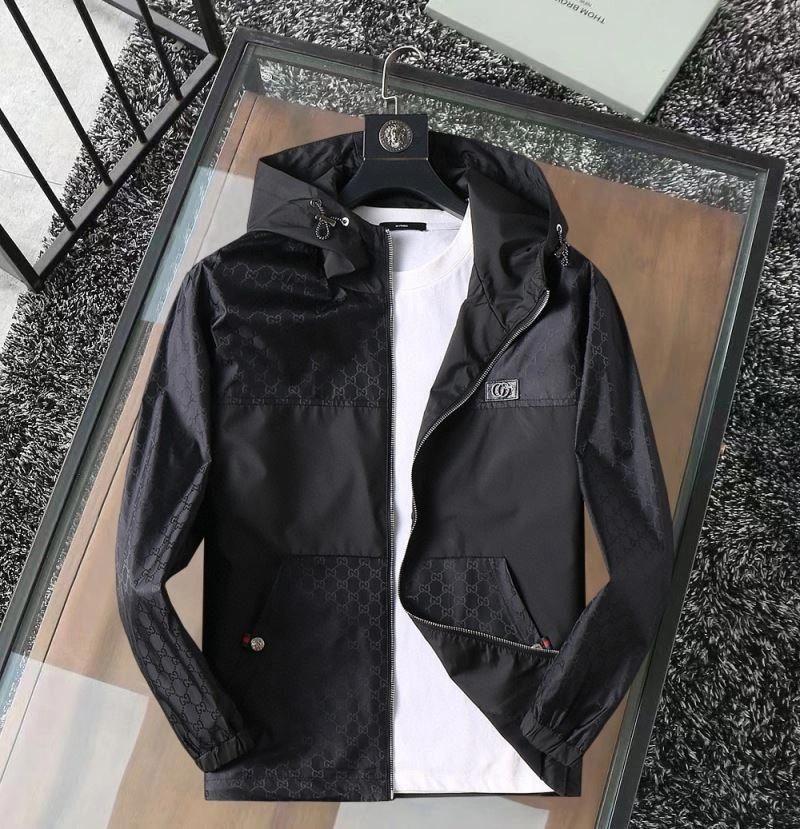 Gucci Outwear ComfortFit 127656