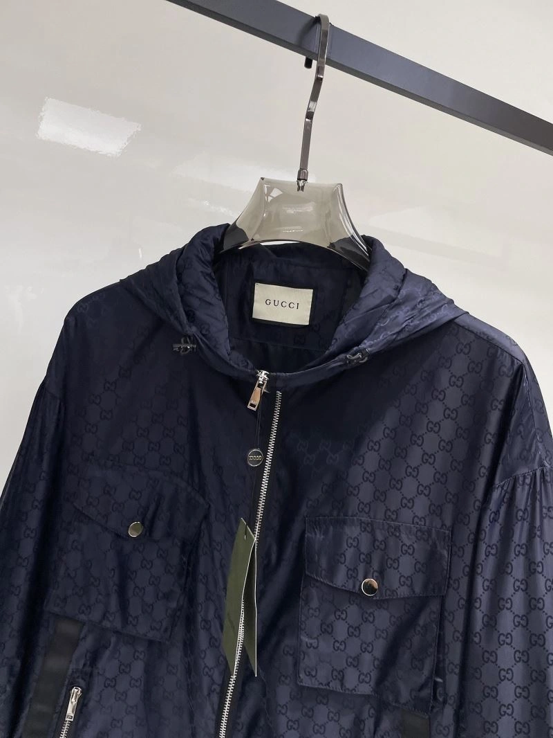 Gucci Outwear Vibrant 127631