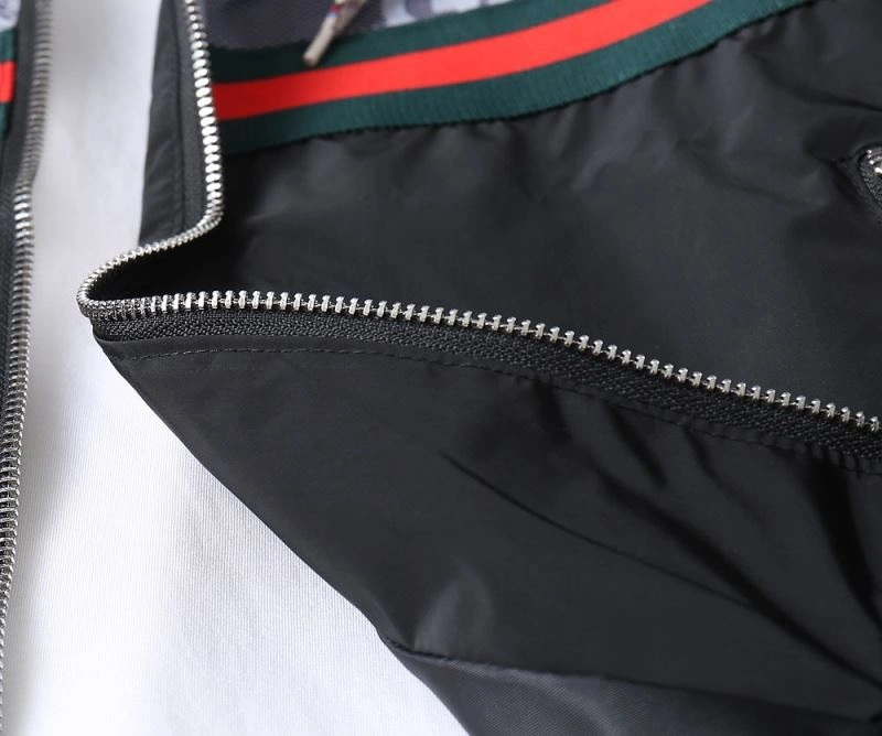MultiPurpose Gucci Outwear 127621