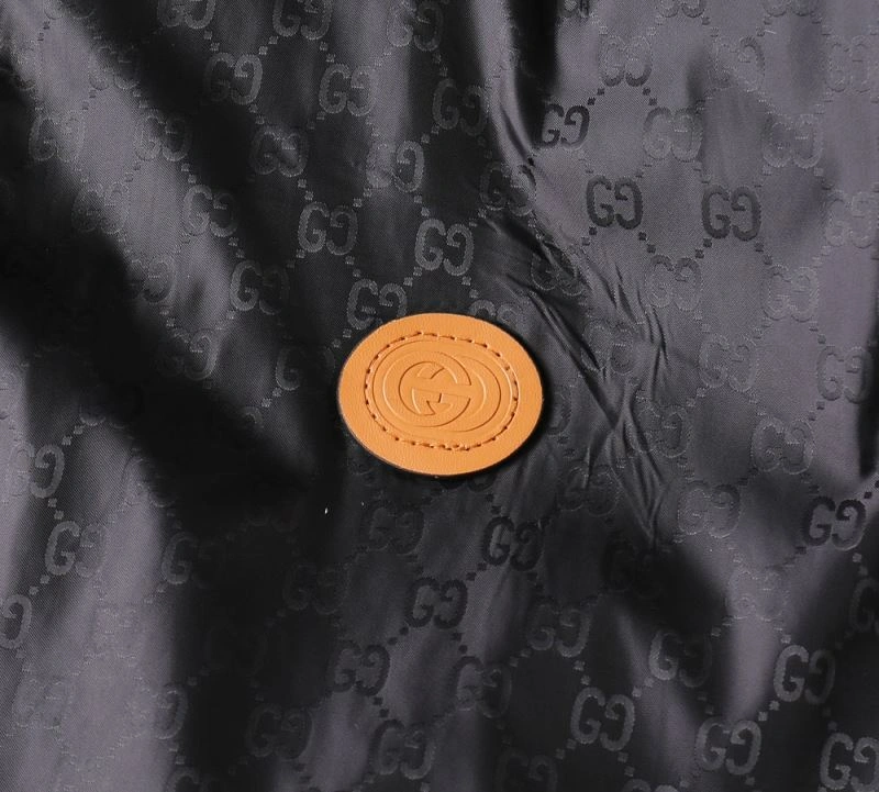 Gucci Outwear Unique 127617