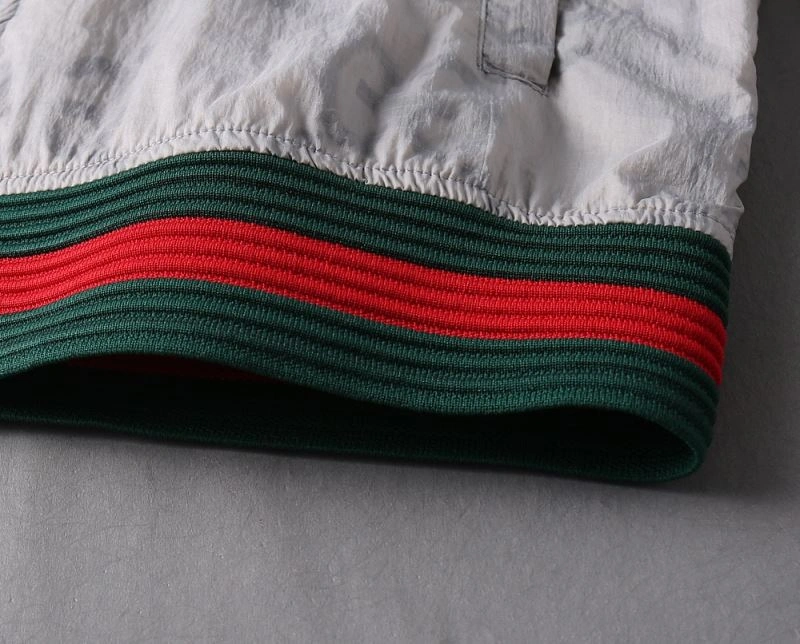 Unisex Gucci Outwear 127614
