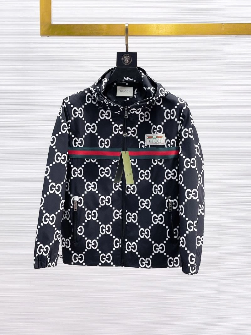 Practical Gucci Outwear 127606