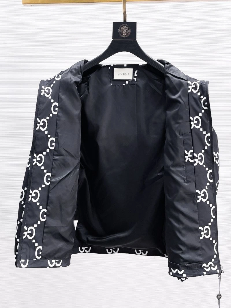 Practical Gucci Outwear 127606