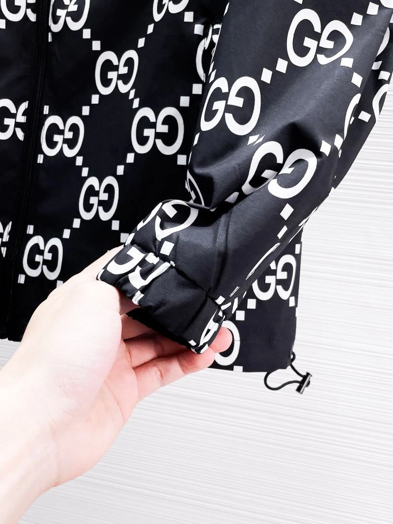 Practical Gucci Outwear 127606