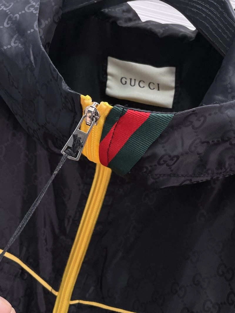 Gucci Outwear GoAnywhere 127605