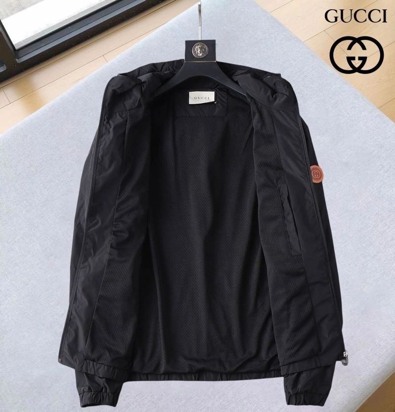 Gucci Outwear Breathable 127593