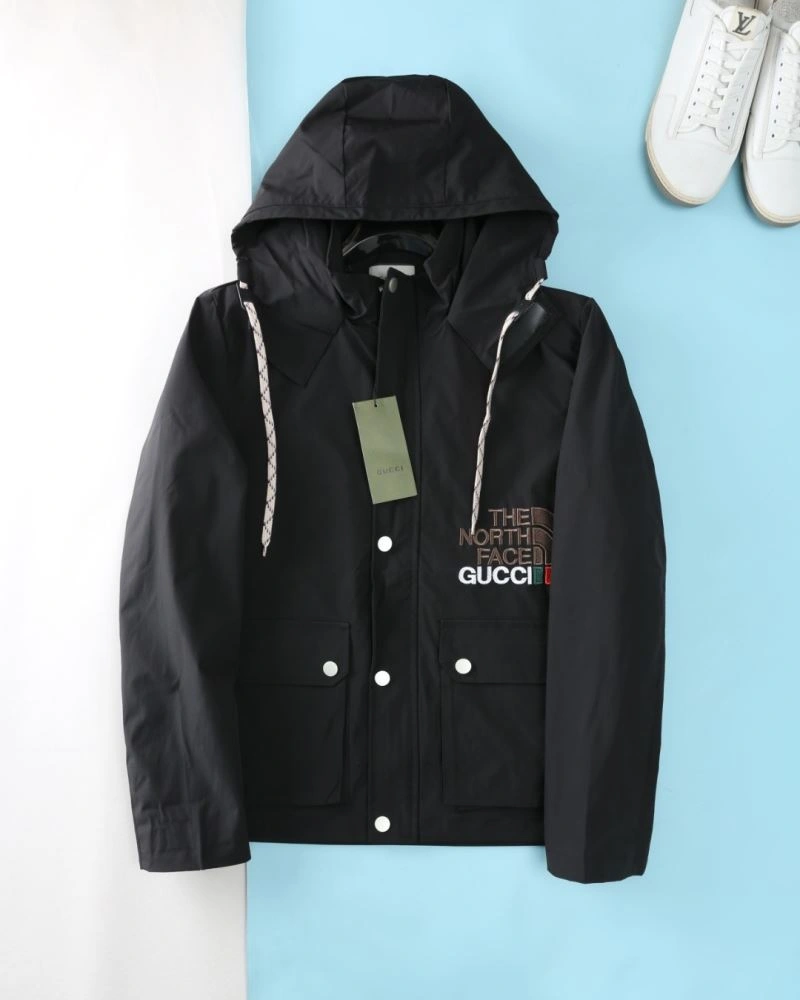 Gucci Outwear Comfortable 127590