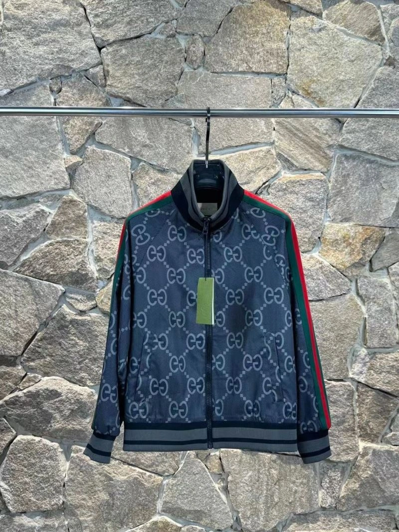 Sporty Gucci Outwear 127604