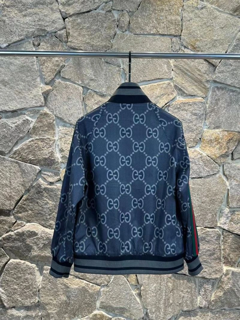 Sporty Gucci Outwear 127604