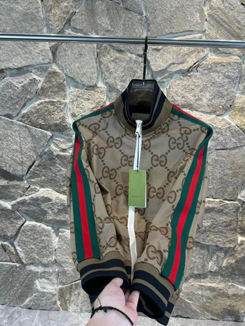 Sporty Gucci Outwear 127604