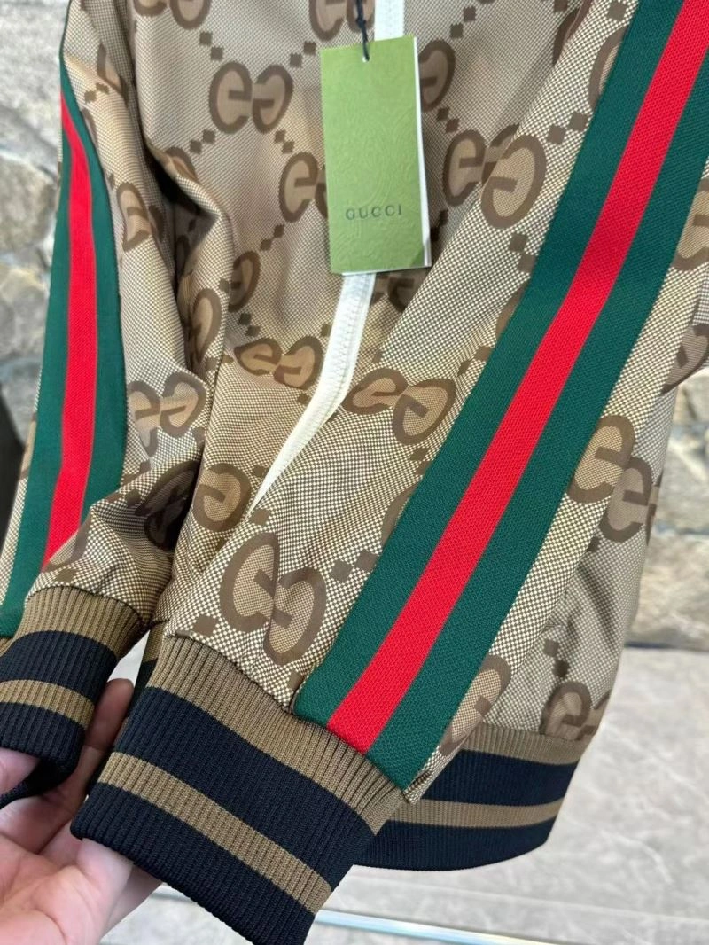 Sporty Gucci Outwear 127604