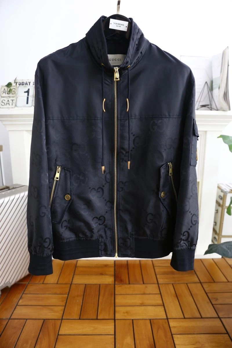 TimelessDesign Gucci Outwear 127594