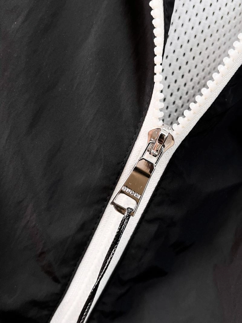 Gucci Outwear TechFriendly 127595