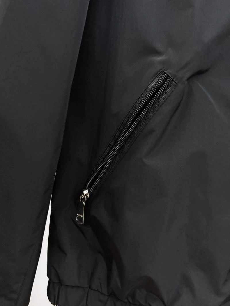 Comfortable Gucci Outwear 127580