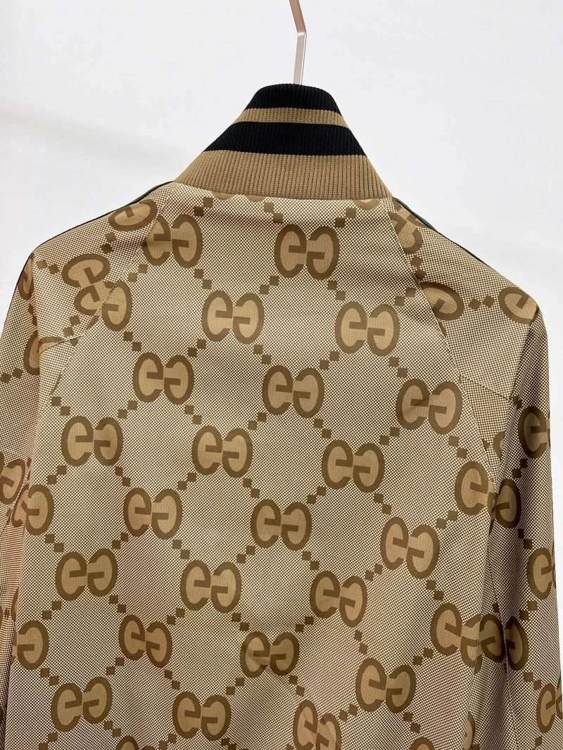 Gucci Outwear Comfortable 127579