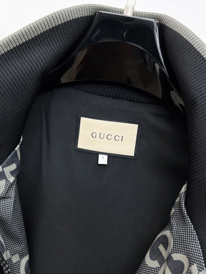 Gucci Outwear Resilient 127577