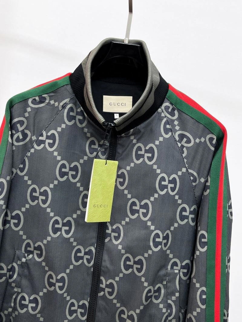 Gucci Outwear Resilient 127577