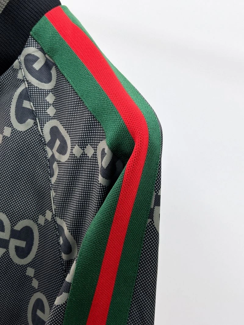 Gucci Outwear Resilient 127577