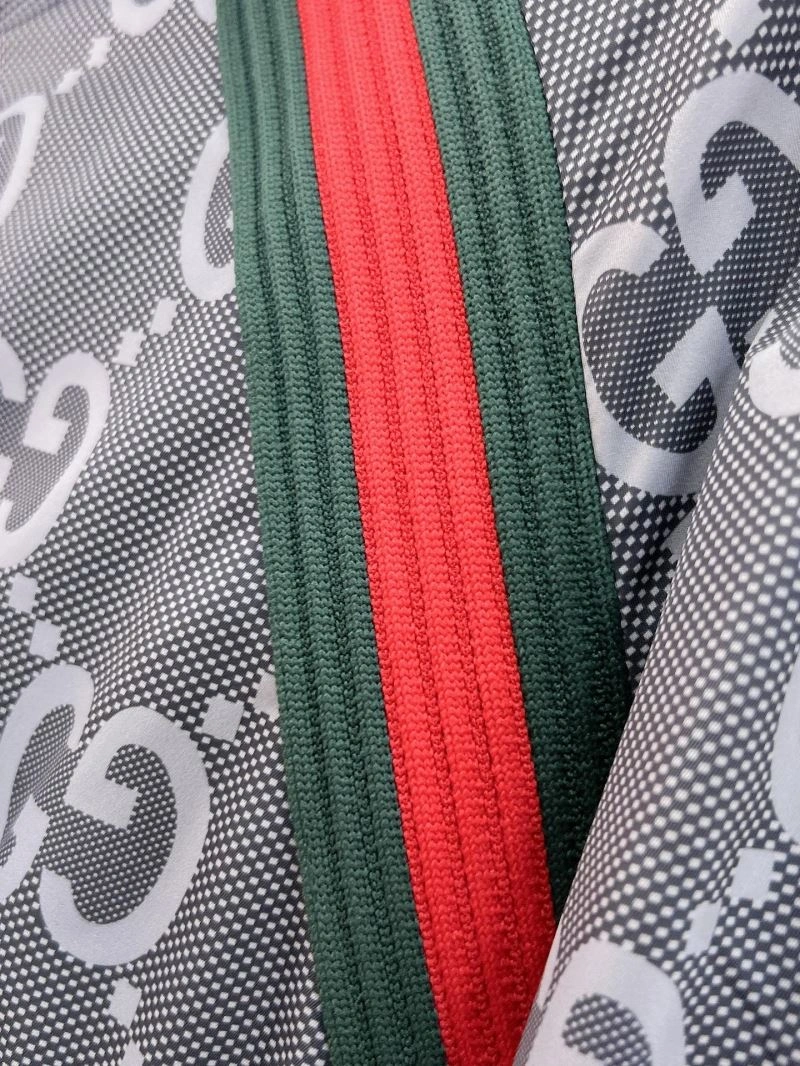 SunProtective Gucci Outwear 127572