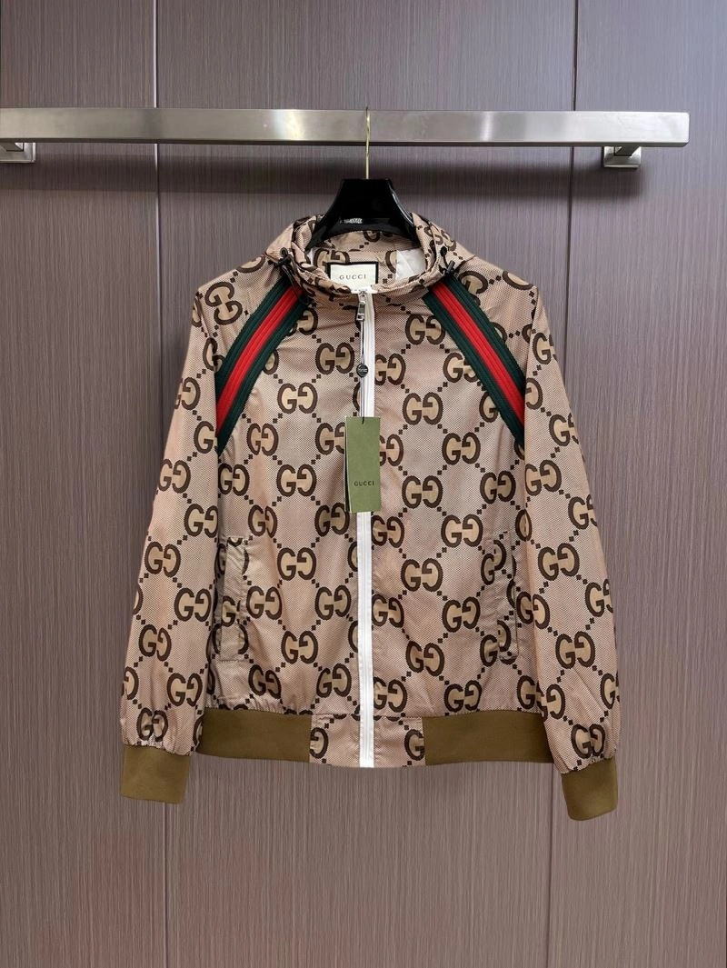 Gucci Outwear Refined 127564