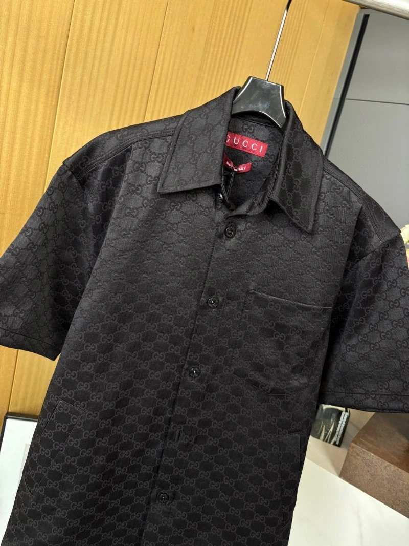 Sustainable Gucci Outwear 124432