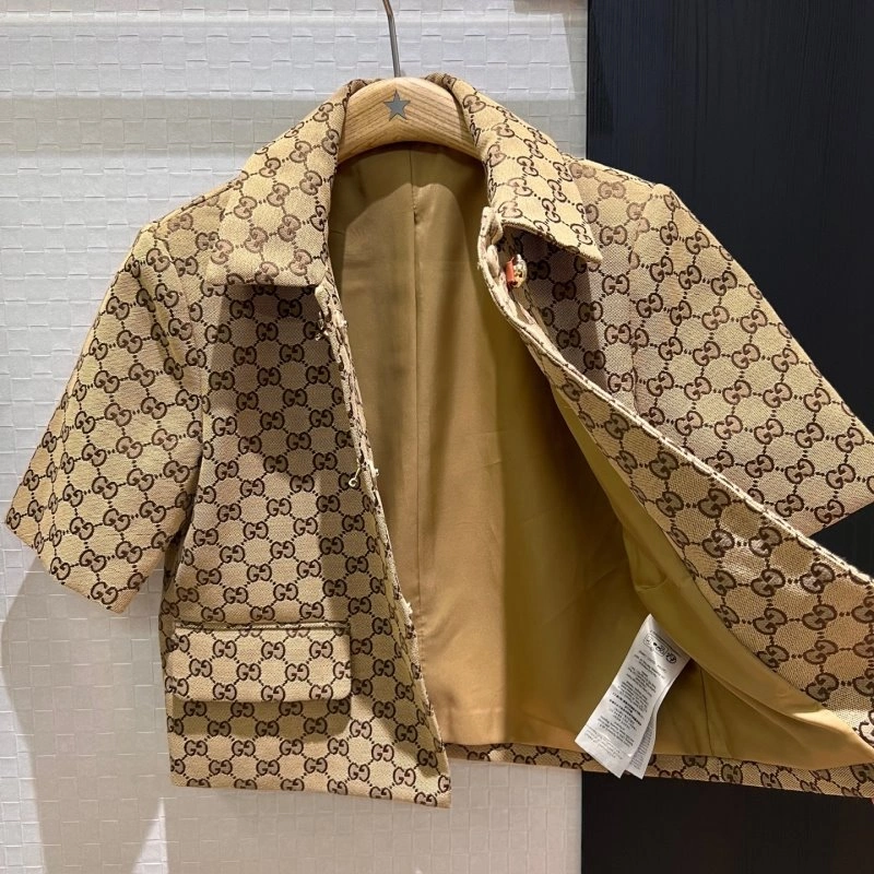 Gucci Outwear Popular 124427