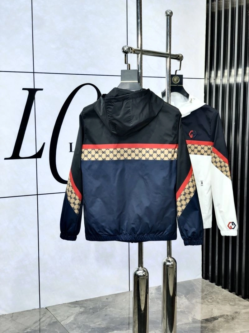 EyeCatching Gucci Outwear 127275
