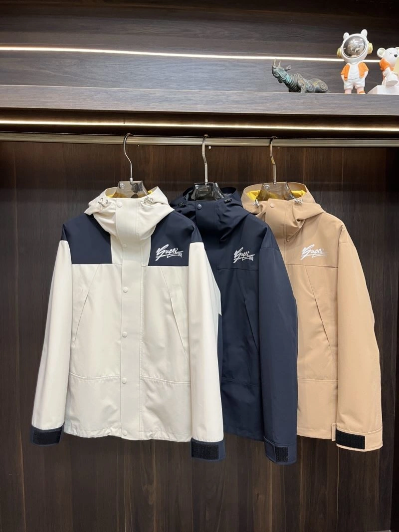 Gucci Outwear TechFriendly 127277