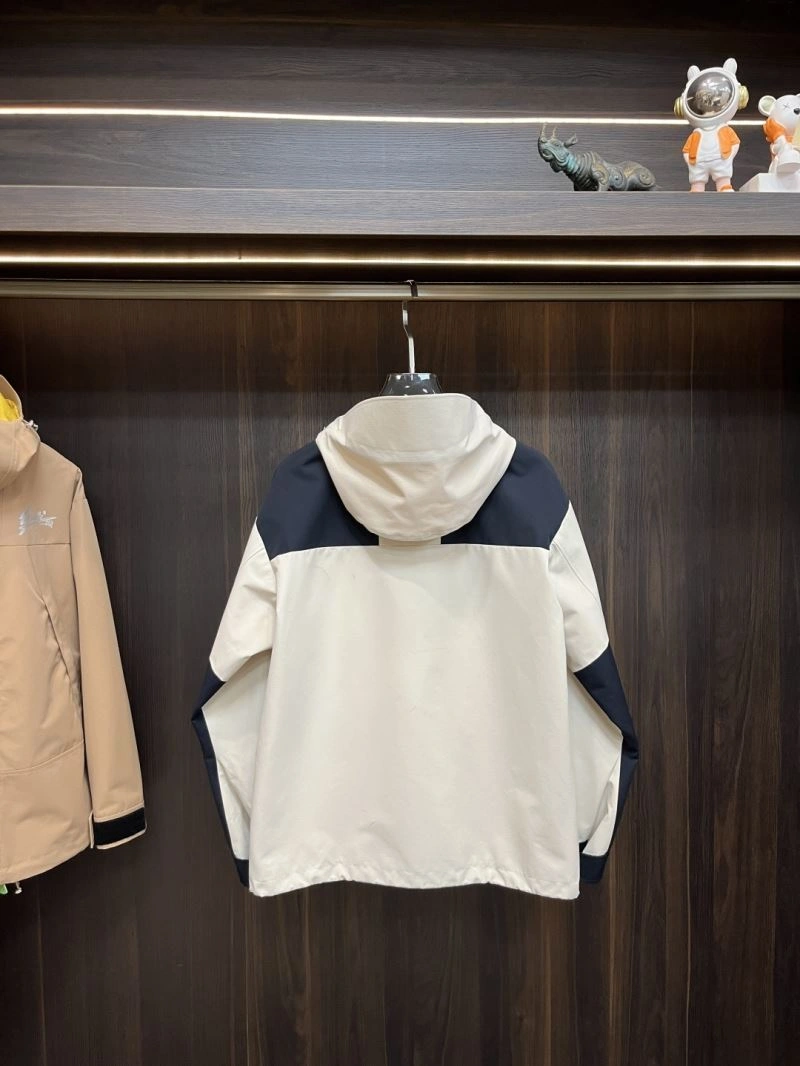Gucci Outwear TechFriendly 127277