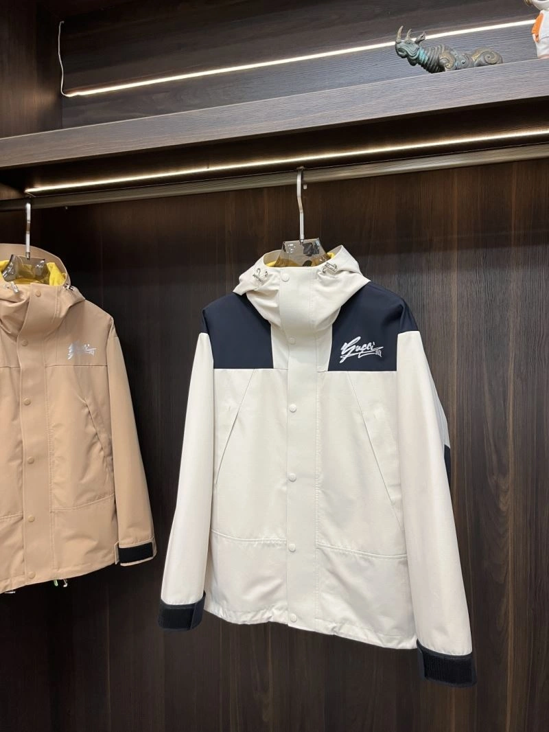 Gucci Outwear TechFriendly 127277