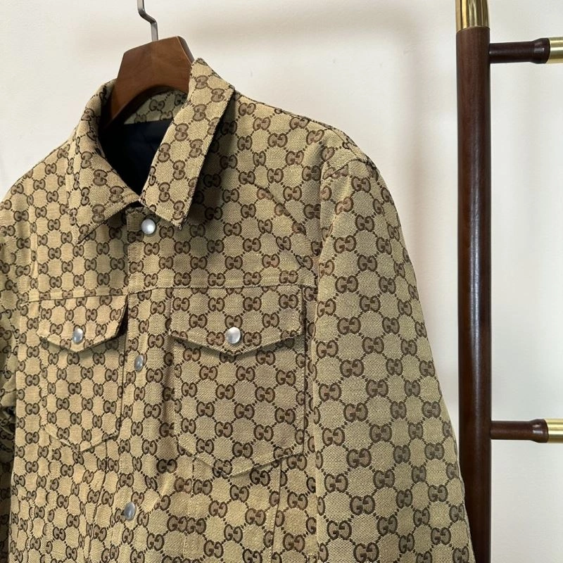 Gucci Outwear Timeless 127252