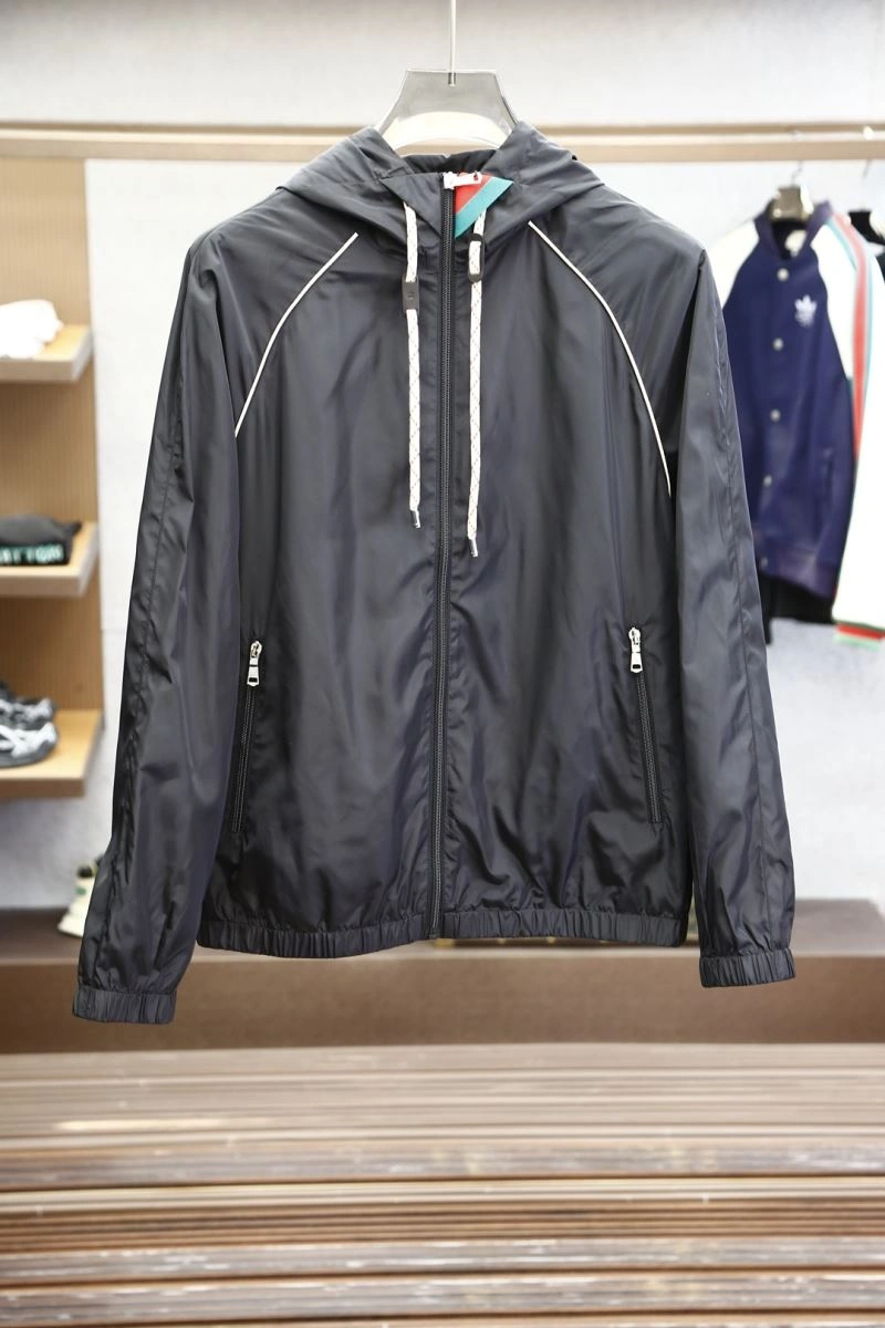 OnTrend Gucci Outwear 127265