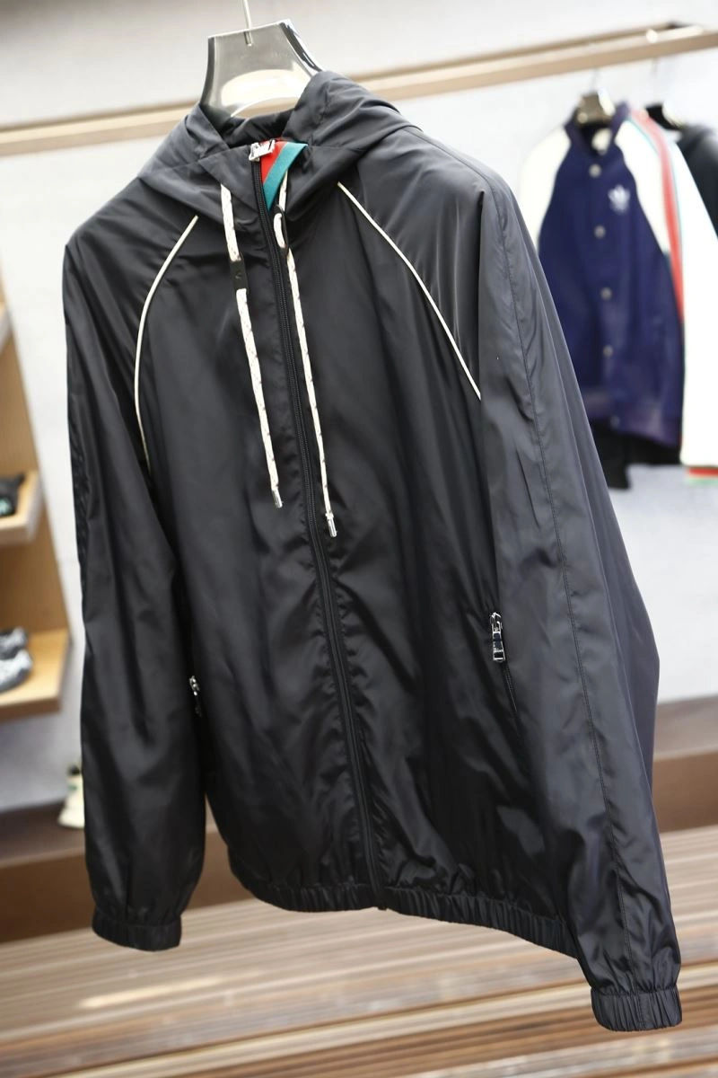 OnTrend Gucci Outwear 127265