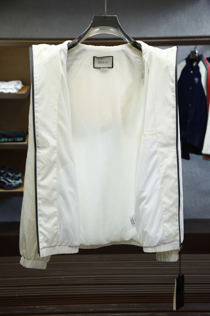 EasyMatch Gucci Outwear 127245