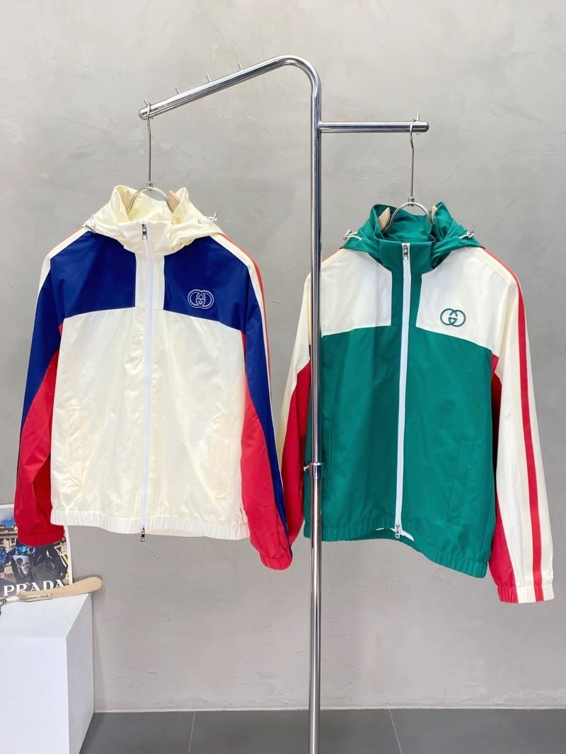 Durable Gucci Outwear 126775