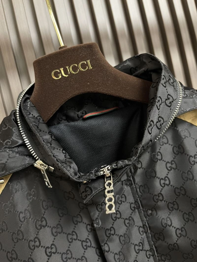 Gucci Outwear Cozy 126754