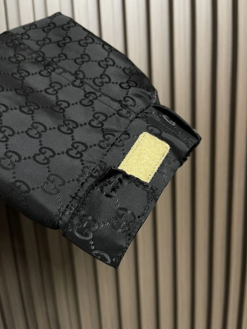Gucci Outwear Cozy 126754