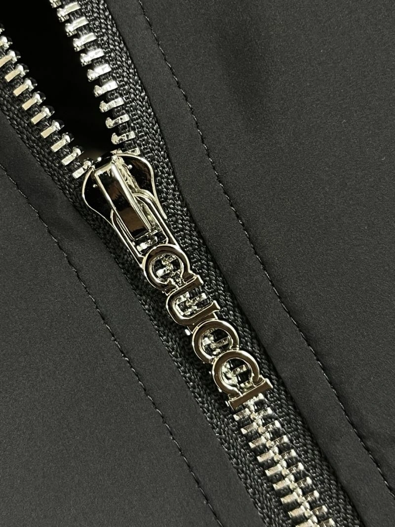 Colorful Gucci Outwear 126753