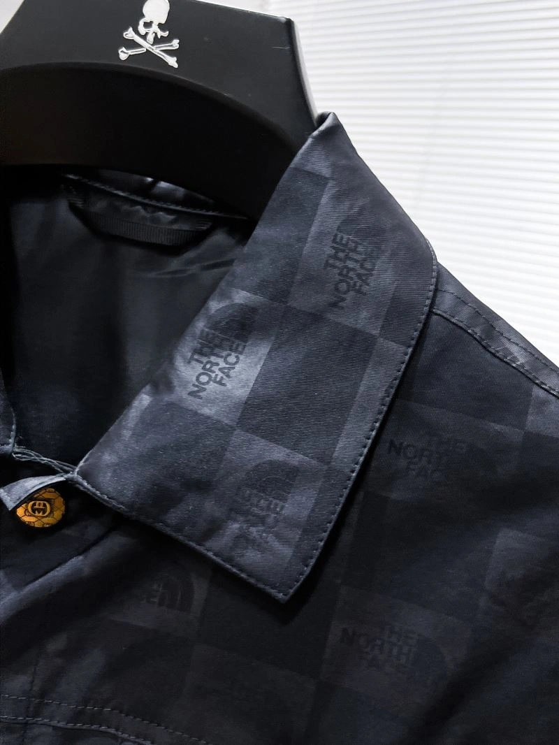 Breathable Gucci Outwear 126770