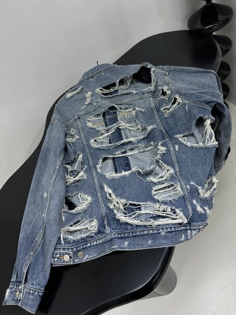 Snug Gucci Outwear 124822